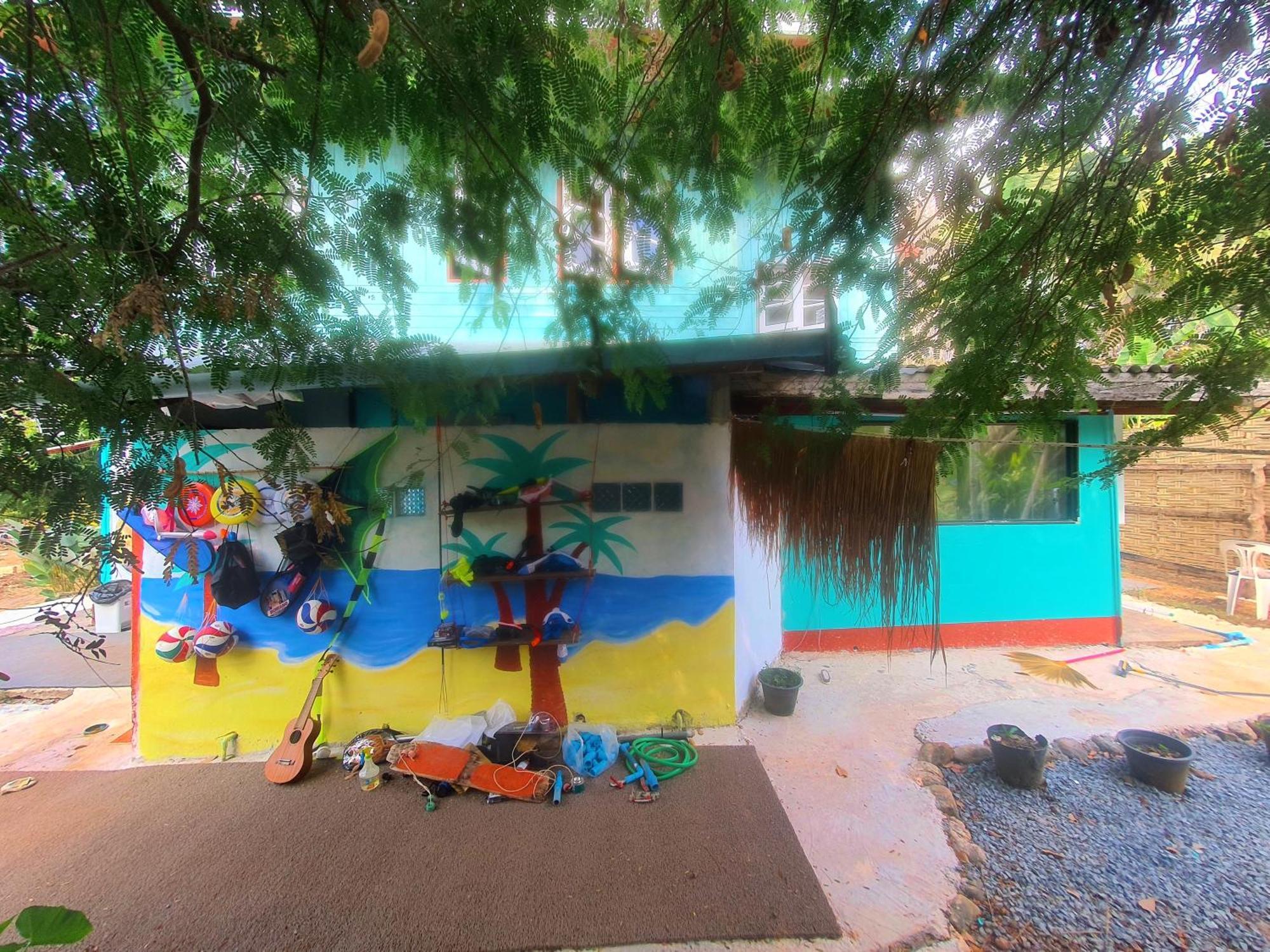 Apartmán Hyperluˢᵖᵃᶜᵉ Ko Kut Pokoj fotografie